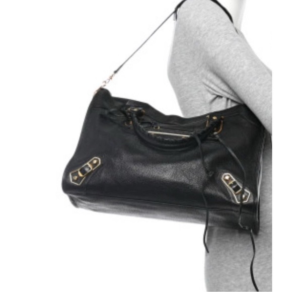 Auth Balenciaga Medium City Bag Black Gold Metallic Edge Chèvre leather LIKE NEW - Picture 2 of 11